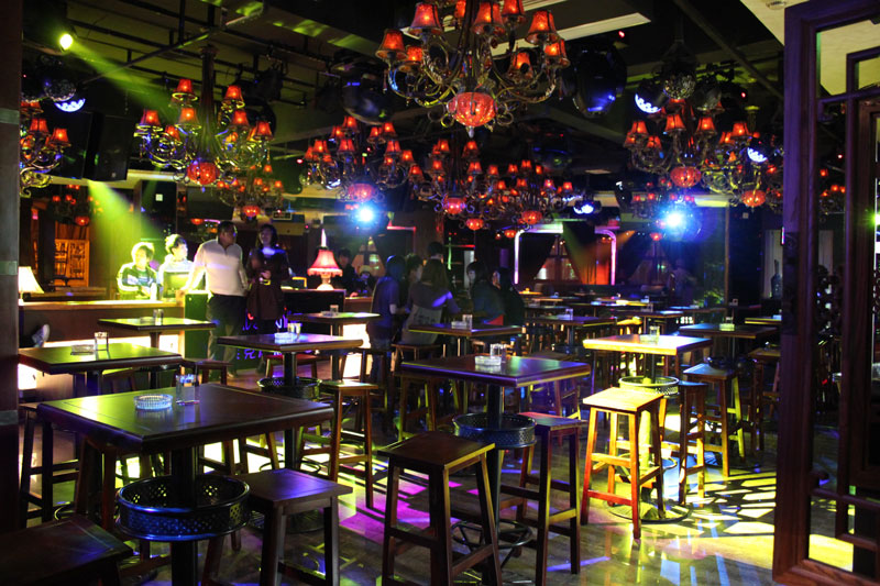 昆山莱克威尼酒吧设计实景